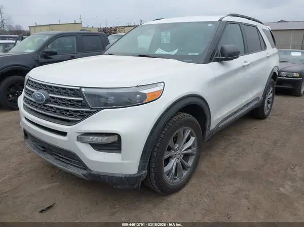 1FMSK8DH0NGC19925 2022 FORD EXPLORER - Image 2