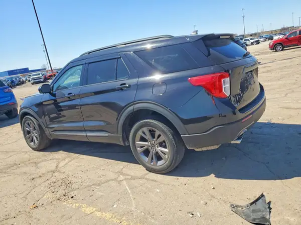 1FMSK8DH0NGC28785 2022 FORD EXPLORER - Image 2