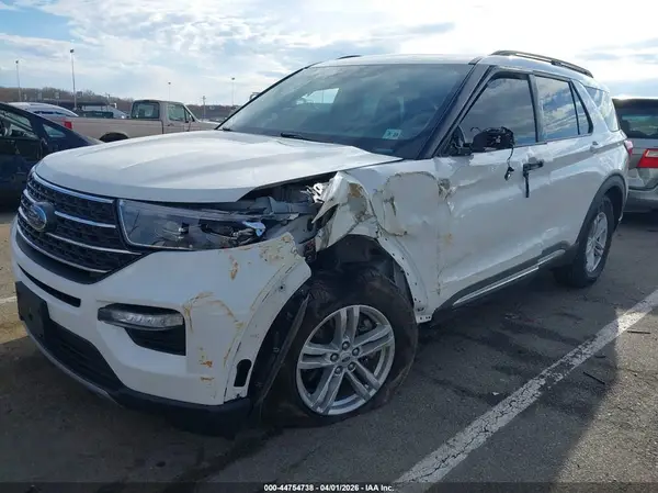 1FMSK8DH0NGC36322 2022 FORD EXPLORER - Image 2