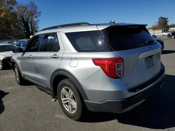 1FMSK8DH0PGA04922 2023 FORD EXPLORER - Image 2