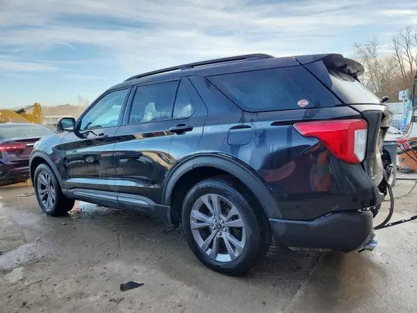 1FMSK8DH0PGA52887 2023 FORD EXPLORER - Image 2