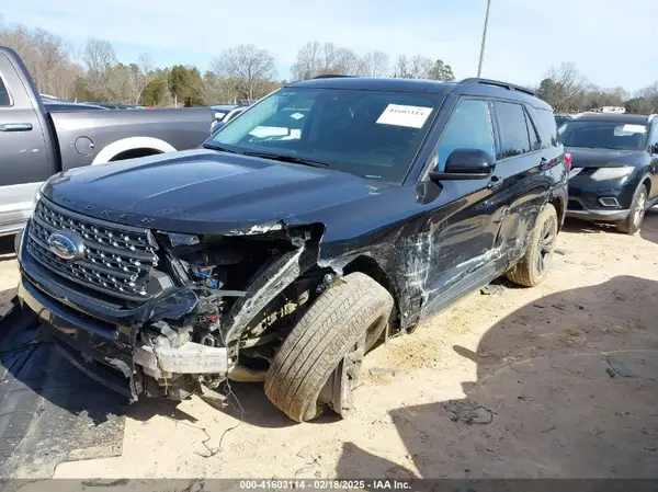 1FMSK8DH0PGA71892 2023 FORD EXPLORER - Image 2