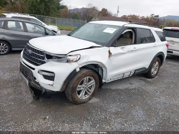 1FMSK8DH0PGA84982 2023 FORD EXPLORER - Image 2