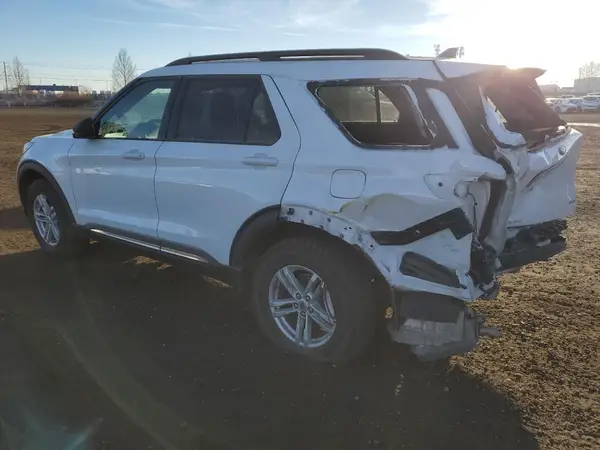 1FMSK8DH0PGB76156 2023 FORD EXPLORER - Image 2