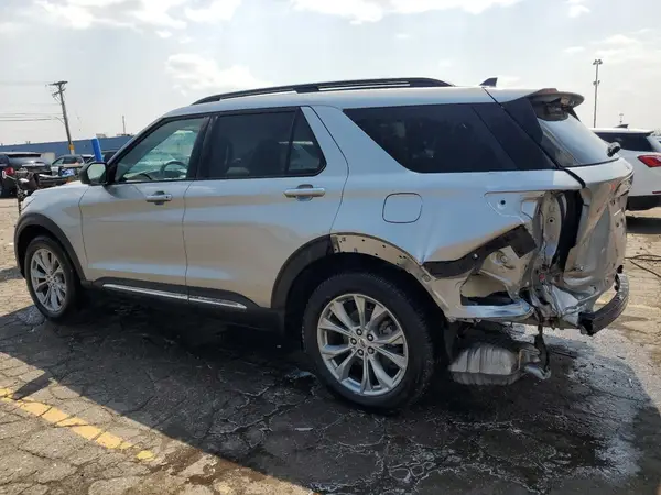 1FMSK8DH0PGC24951 2023 FORD EXPLORER - Image 2