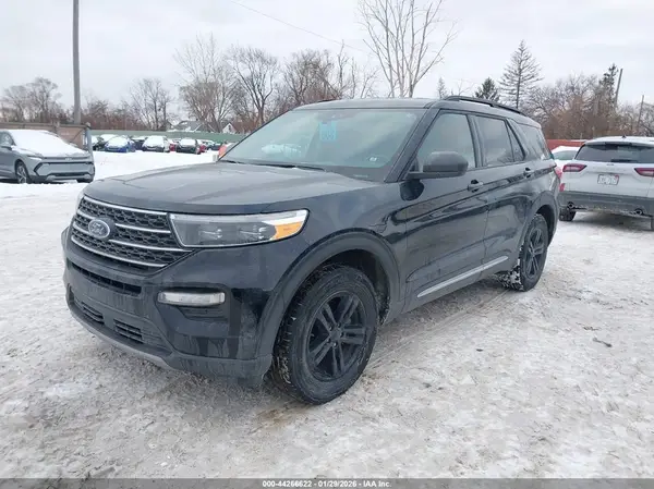 1FMSK8DH0PGC43192 2023 FORD EXPLORER - Image 2