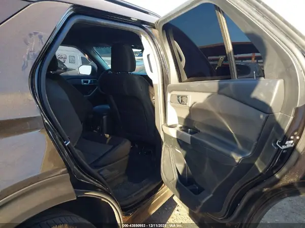 1FMSK8DH0RGA16264 2024 FORD EXPLORER - Image 8