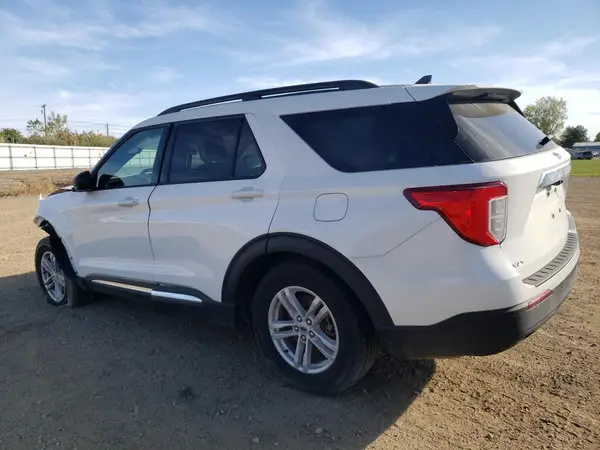 1FMSK8DH0RGA26096 2024 FORD EXPLORER - Image 2