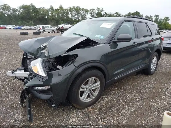 1FMSK8DH0RGA40208 2024 FORD EXPLORER - Image 2