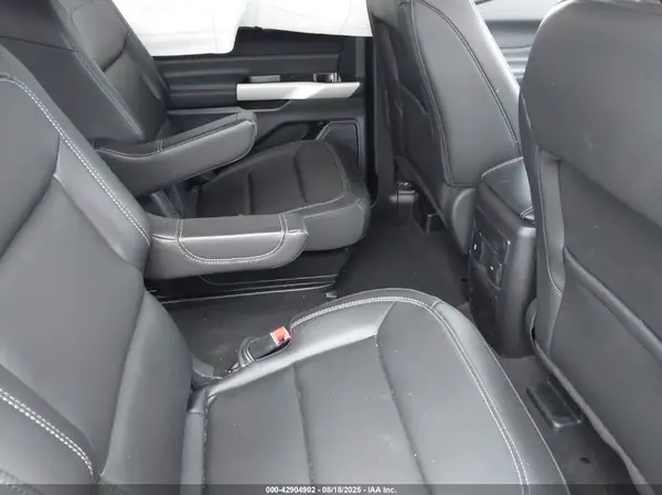 1FMSK8DH0RGA40208 2024 FORD EXPLORER - Image 8