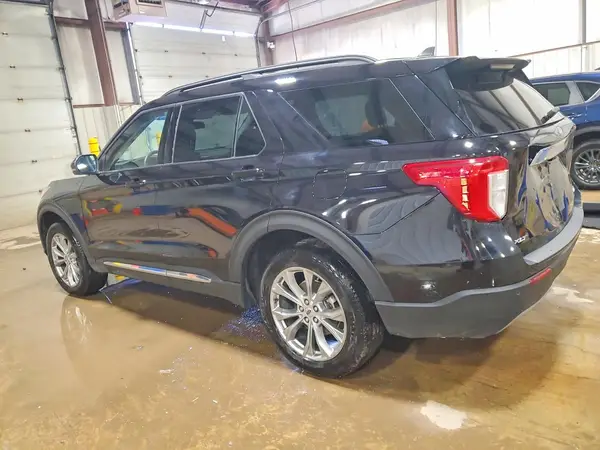 1FMSK8DH0RGA43044 2024 FORD EXPLORER - Image 2