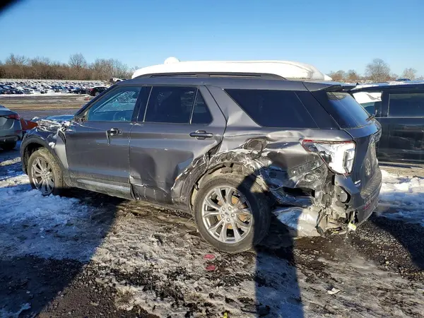 1FMSK8DH1MGB11232 2021 FORD EXPLORER - Image 2