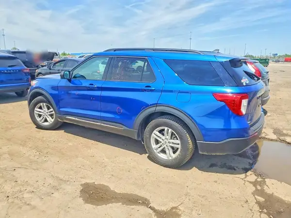 1FMSK8DH1MGB30945 2021 FORD EXPLORER - Image 2