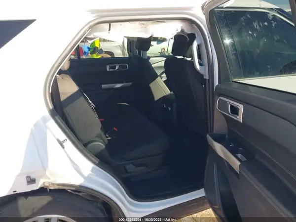 1FMSK8DH1MGB43663 2021 FORD EXPLORER - Image 8