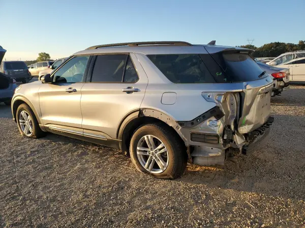 1FMSK8DH1MGB45297 2021 FORD EXPLORER - Image 2