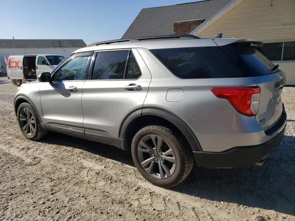 1FMSK8DH1MGB68675 2021 FORD EXPLORER - Image 2