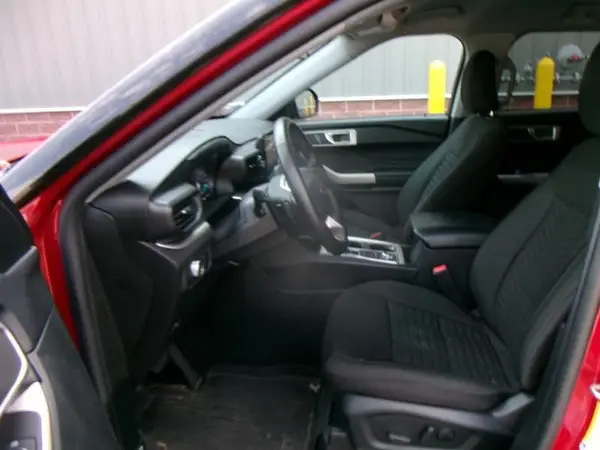 1FMSK8DH1MGB98811 2021 FORD EXPLORER - Image 2
