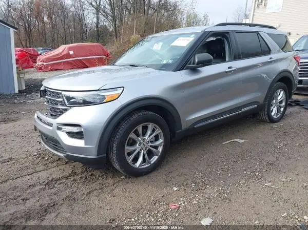 1FMSK8DH1MGC36800 2021 FORD EXPLORER - Image 2
