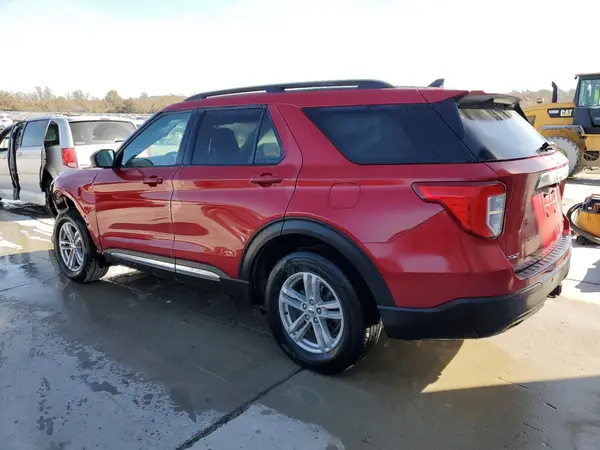 1FMSK8DH1NGA12833 2022 FORD EXPLORER - Image 2