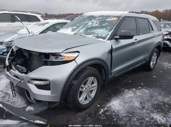 1FMSK8DH1NGA41751 2022 FORD EXPLORER - Image 2