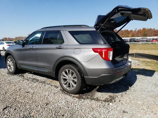 1FMSK8DH1NGA50403 2022 FORD EXPLORER - Image 2