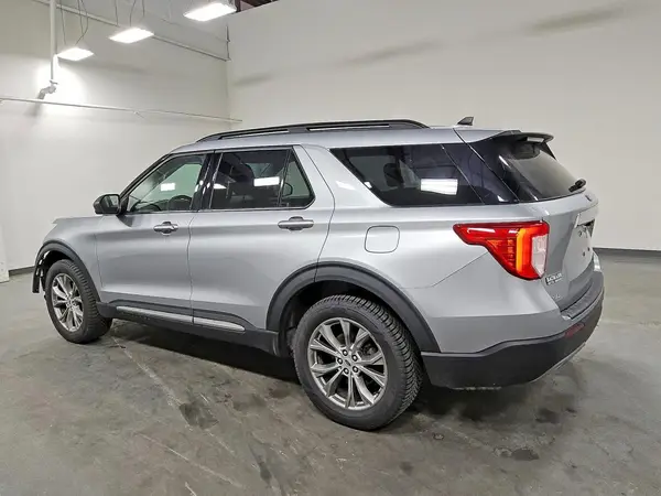 1FMSK8DH1NGA69310 2022 FORD EXPLORER - Image 2