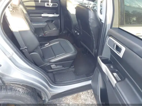 1FMSK8DH1NGA82428 2022 FORD EXPLORER - Image 8