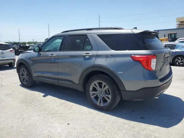 1FMSK8DH1NGB36469 2022 FORD EXPLORER - Image 2