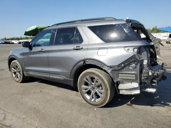 1FMSK8DH1NGB45317 2022 FORD EXPLORER - Image 2