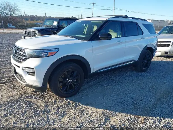 1FMSK8DH1NGB94078 2022 FORD EXPLORER - Image 2