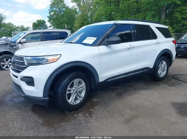 1FMSK8DH1NGC13924 2022 FORD EXPLORER - Image 2