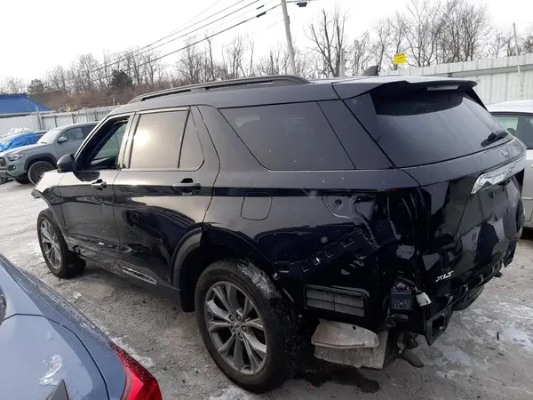 1FMSK8DH1NGC39844 2022 FORD EXPLORER - Image 2
