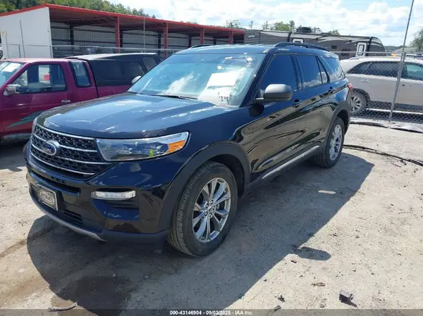 1FMSK8DH1NGC52416 2022 FORD EXPLORER - Image 2