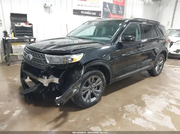 1FMSK8DH1PGB72486 2023 FORD EXPLORER - Image 2