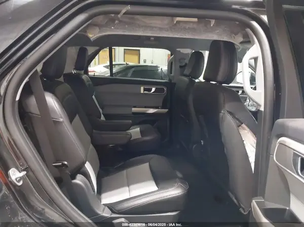 1FMSK8DH1PGB72486 2023 FORD EXPLORER - Image 8