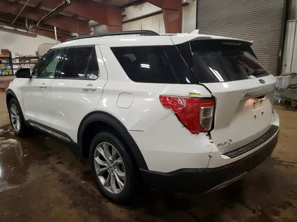 1FMSK8DH1PGB82211 2023 FORD EXPLORER - Image 2