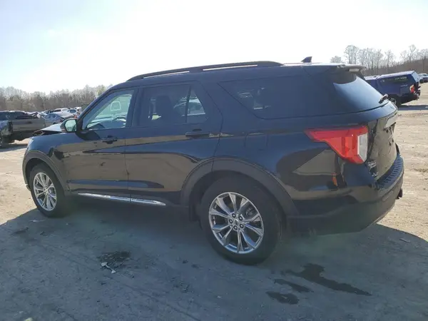 1FMSK8DH1PGC32279 2023 FORD EXPLORER - Image 2