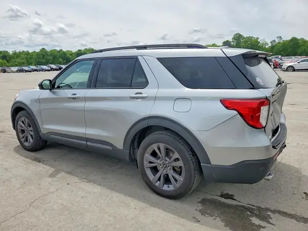1FMSK8DH1PGC37174 2023 FORD EXPLORER - Image 2