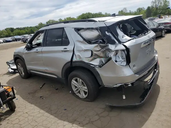 1FMSK8DH1PGC38146 2023 FORD EXPLORER - Image 2