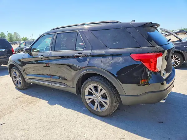 1FMSK8DH1RGA10795 2024 FORD EXPLORER - Image 2
