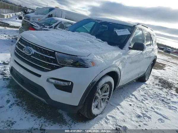 1FMSK8DH1RGA34725 2024 FORD EXPLORER - Image 2