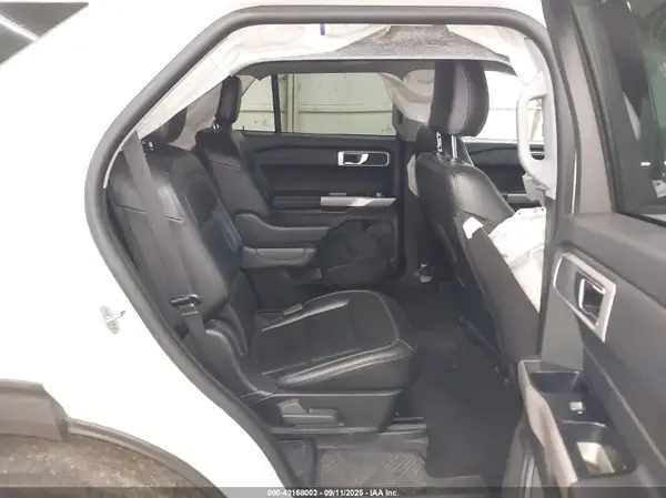1FMSK8DH1RGA40234 2024 FORD EXPLORER - Image 8