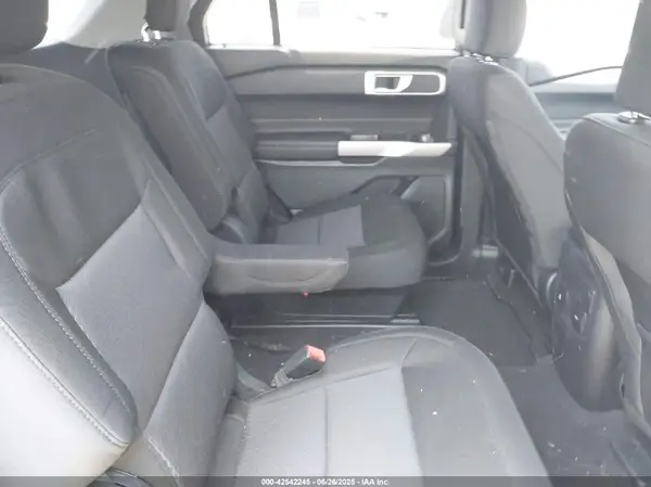 1FMSK8DH1RGA69457 2024 FORD EXPLORER - Image 8
