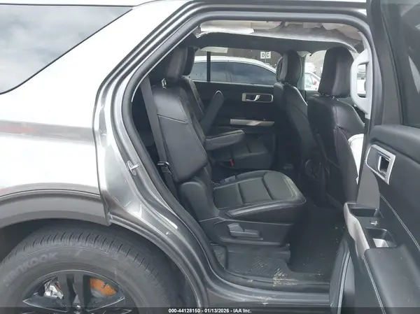 1FMSK8DH1RGA75310 2024 FORD EXPLORER - Image 8