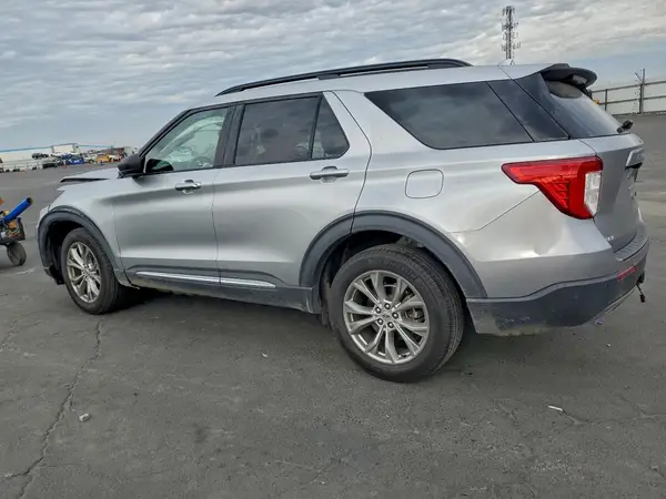 1FMSK8DH2LGB06264 2020 FORD EXPLORER - Image 2