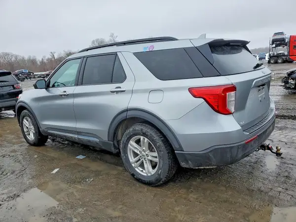 1FMSK8DH2LGB33710 2020 FORD EXPLORER - Image 2