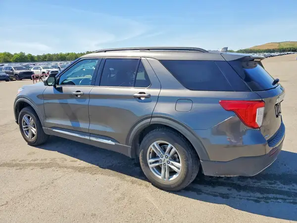 1FMSK8DH2LGB44674 2020 FORD EXPLORER - Image 2