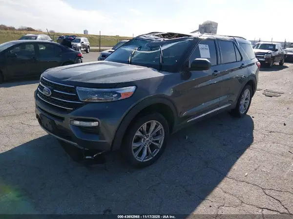 1FMSK8DH2LGC09815 2020 FORD EXPLORER - Image 2