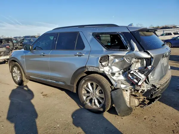1FMSK8DH2LGC23844 2020 FORD EXPLORER - Image 2