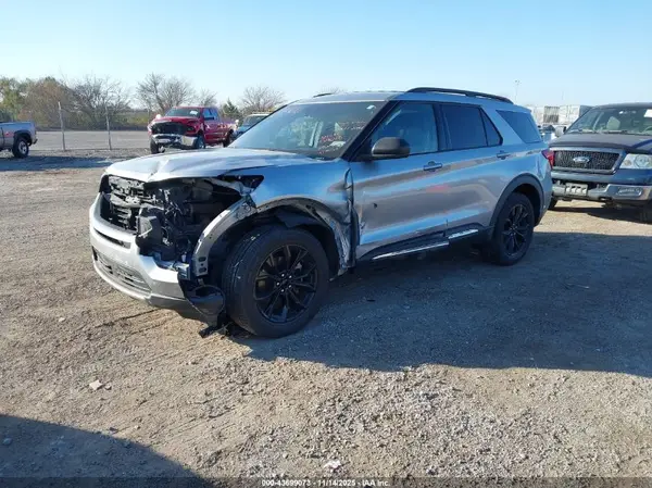 1FMSK8DH2LGC24296 2020 FORD EXPLORER - Image 2
